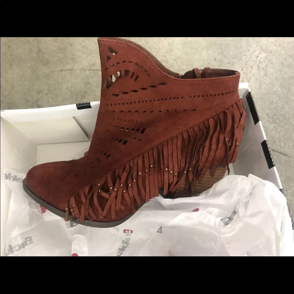 NIB Not Rated Heels